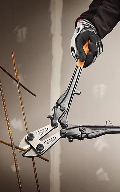 bolt cutter